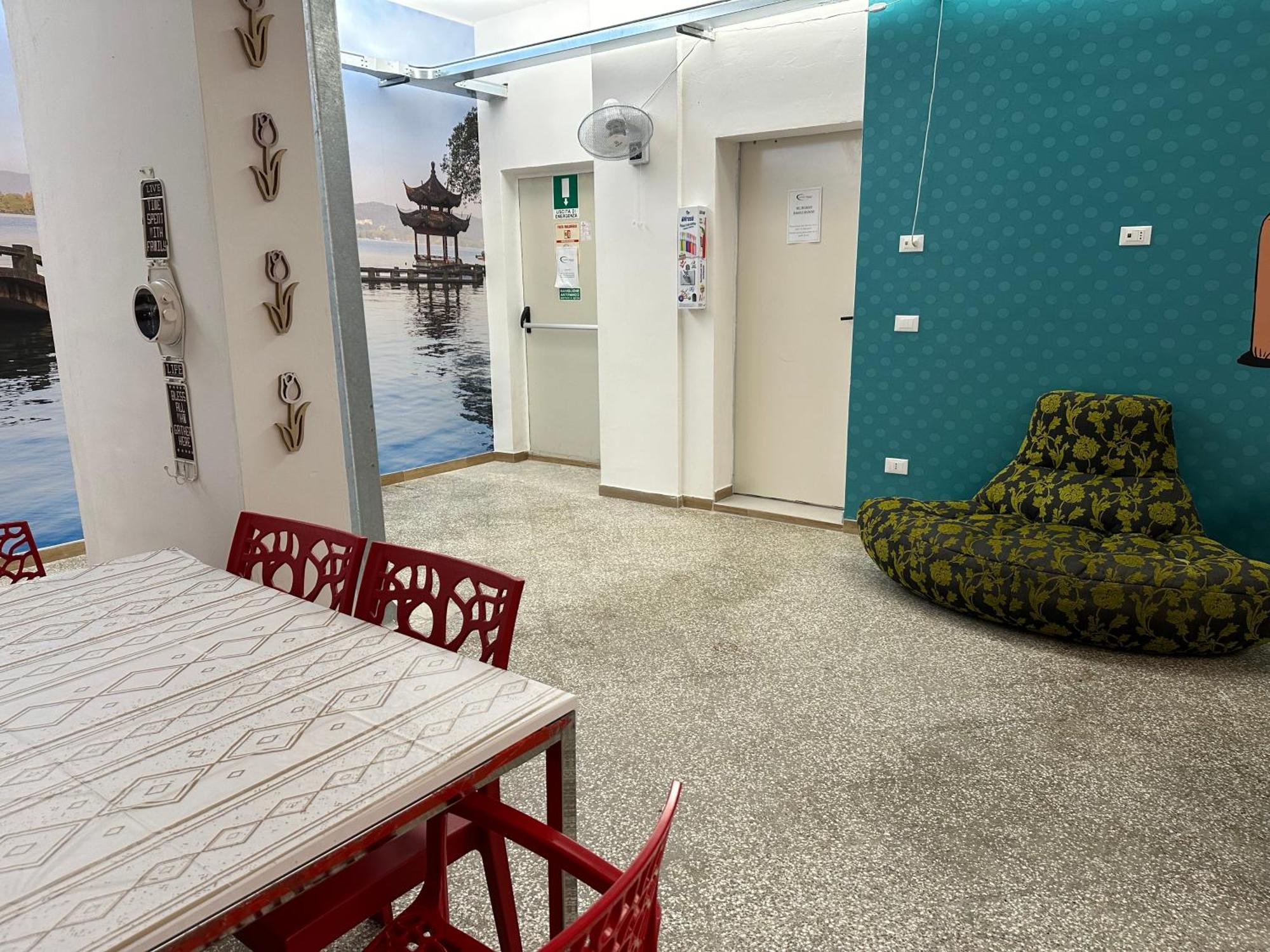 Cconforthotels Host Bari Centrale エクステリア 写真